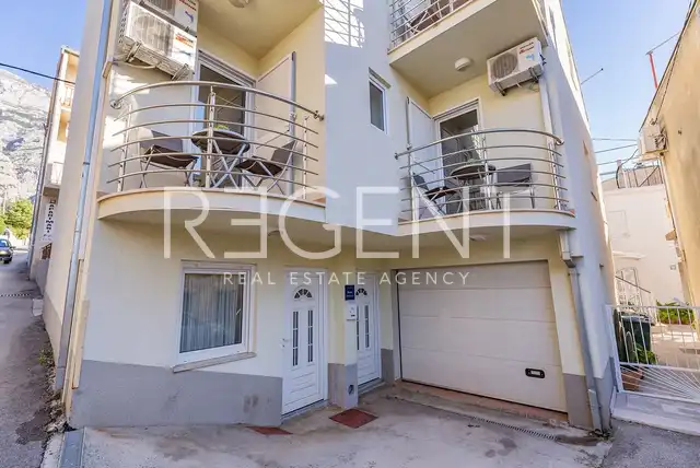 Makarska, Centrum - Apartmánový dom v blízkosti centra s hrubou plochou 186 m2
