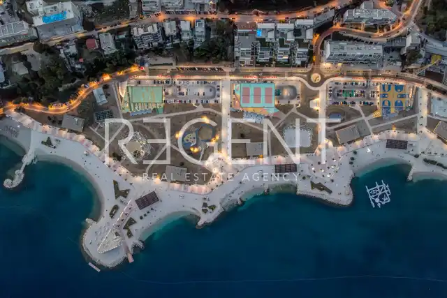 Split, Žnjan - Trojizbový byt s loggiou a výhľadom na more