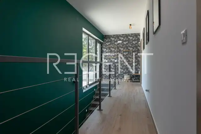 Istrijský kraj, Labin - Moderná vila s bazénom