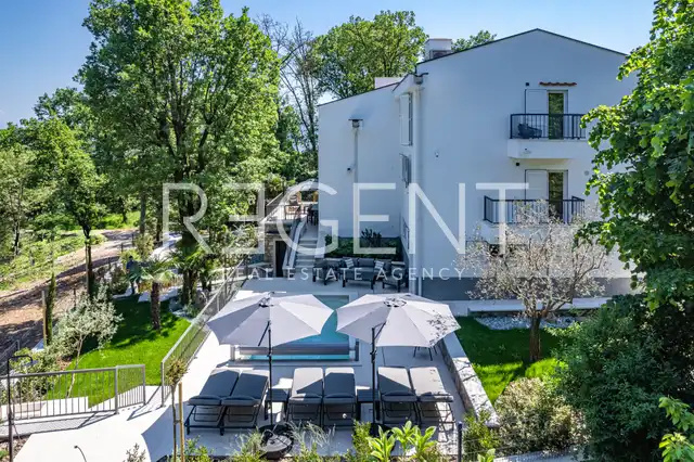 PRIVÉ : Kvarner, Opatija - Villa de luxe dans un endroit magnifique