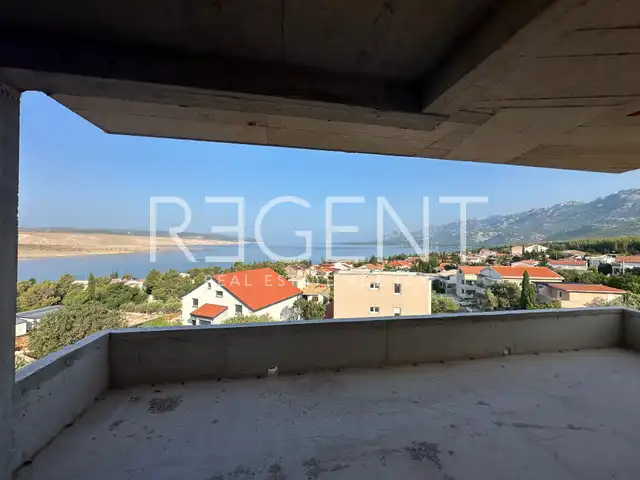 Zadar, Rovanjska – Vierzimmerwohnung in der Nähe von Meer und Natur