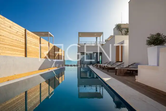 Omiš – Villa esclusiva con piscina e vista panoramica