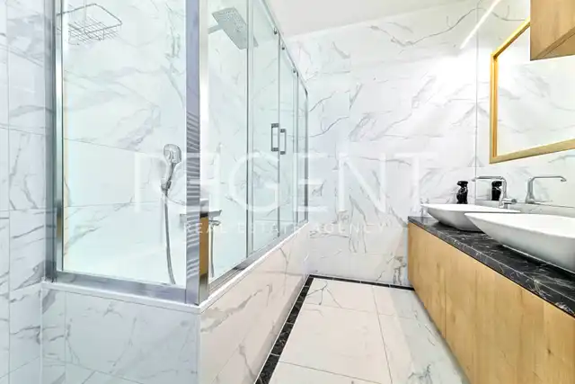 Zagreb, Vrhovec - Appartement moderne de trois pièces de 185 m2