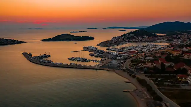 Sebenico, Tribunj – Nuova costruzione moderna con 6 appartamenti a 400 m dalla spiaggia