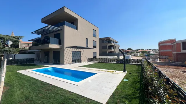 Istria, Tar - Nowoczesne budownictwo mieszkaniowe