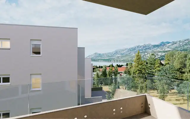 Zadar, Rovanjska - Novogradnja s pogledom na more i planine