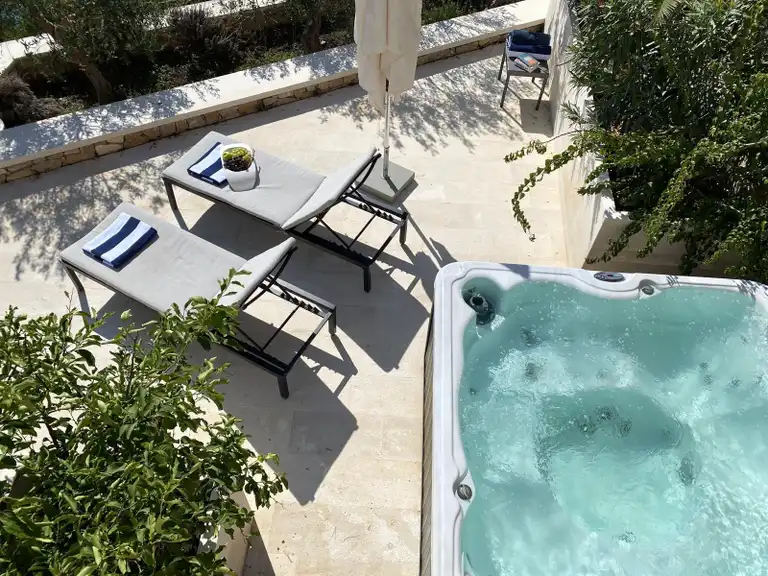 Milna, Brač - Ekskluzivna obiteljska vila prvi red do mora