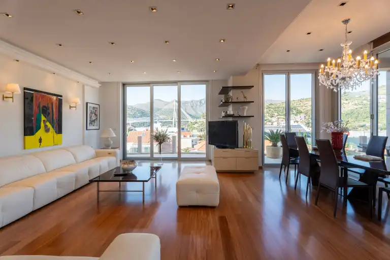 Dubrovník - Jedinečný penthouse s bazénmi v prekrásnom Dubrovníku