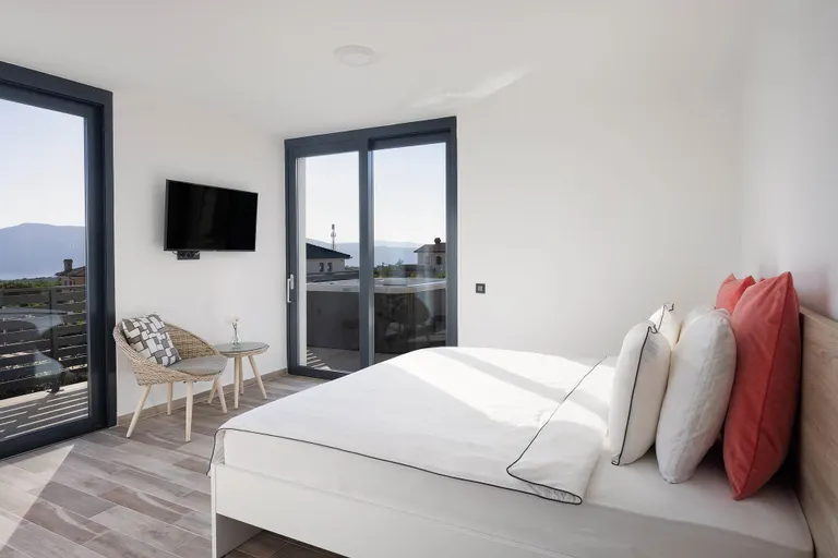 Krk, Linardići - Luksusowa willa z widokiem na morze, basenem infinity i sauną 350m2