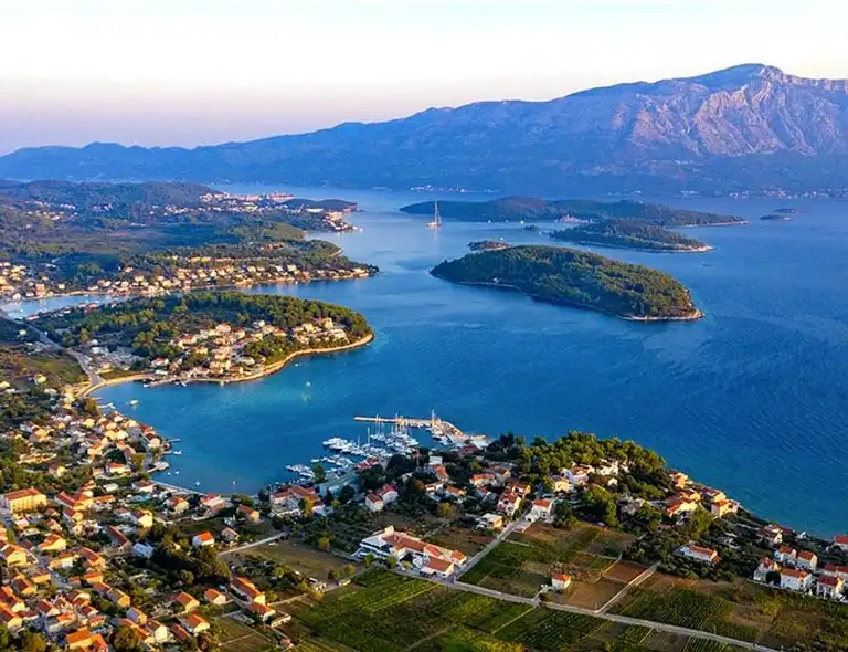 Stan 62 m², Lumbarda Korčula- 3S, prvi redu do mora