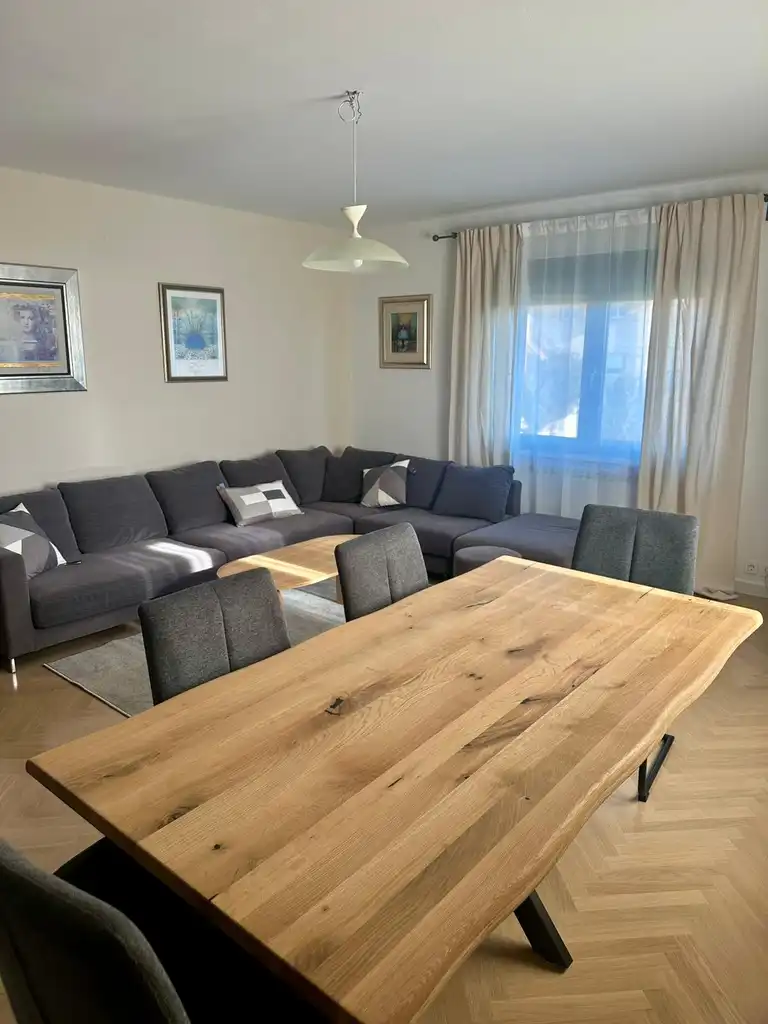 Záhreb, Vrhovec - byt na prenájom s dvorom a garážou