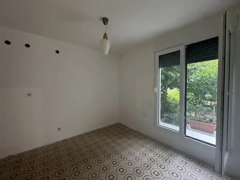 Split, Lokve - Mieszkanie jednopokojowe do adaptacji