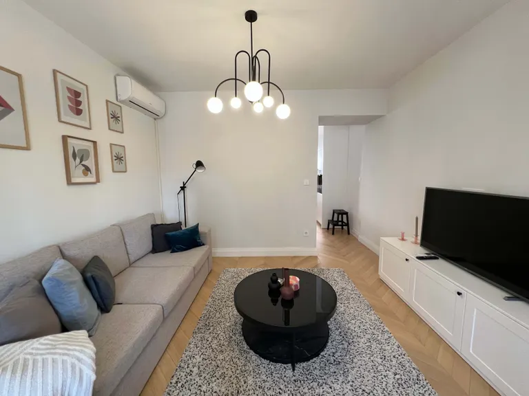 Záhřeb, Ilica – Luxusní dvoupokojový byt 64m² k pronájmu