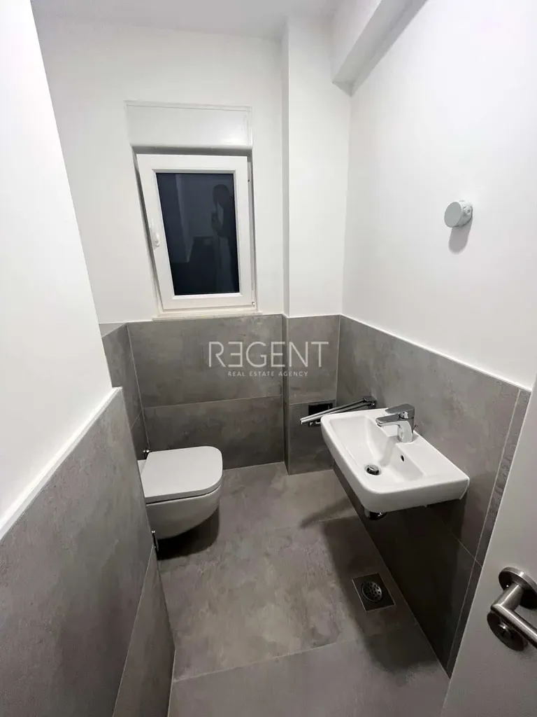 Zadar, Sukošan - Luxusný štvorizbový byt s bazénom 160 m2 novostavba
