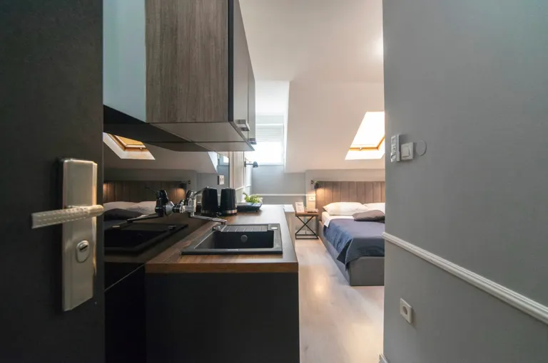 Záhřeb, Náměstí bana Josipa Jelačiće - Dvoupokojový byt 38 m2