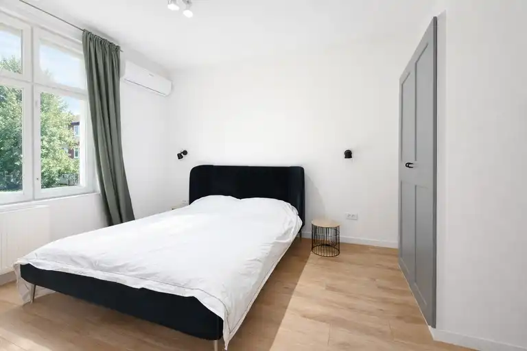 Zagreb, Gundulićeva - grand appartement de trois pièces, adapté