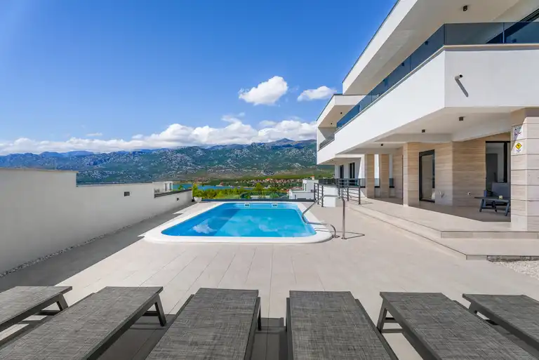 Zadar, Rovanjska - Newly built villa with a pool and sea view