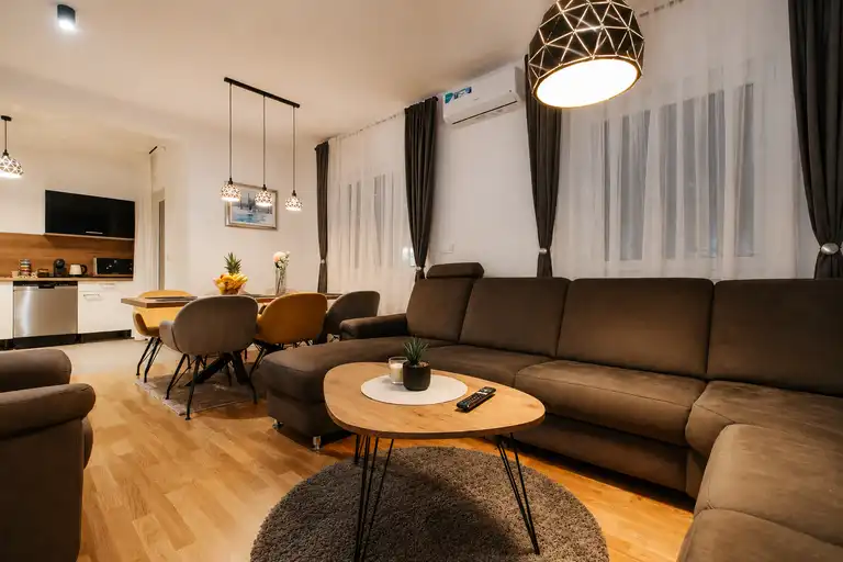 Stan 60 m² za najam, Velika Gorica — novogradnja, parking, ostava