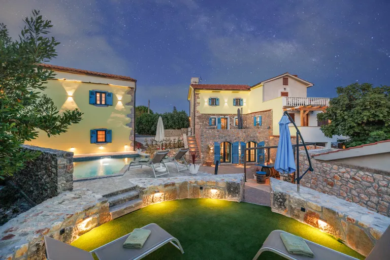 Krk - Luksuzna vila za najam 135 m2