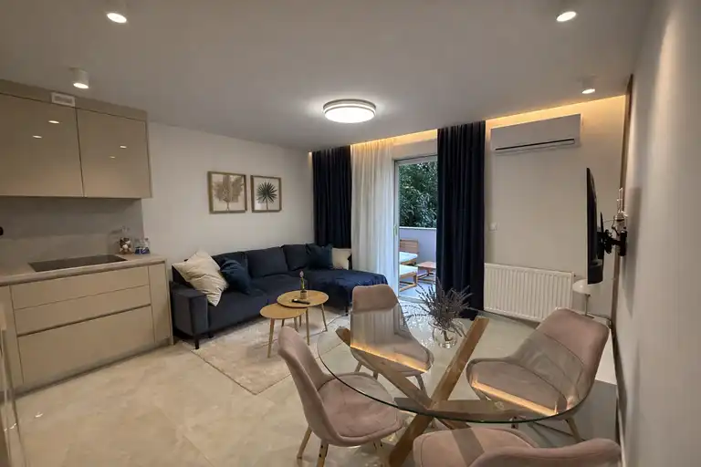 Zagabria, Gračani - Moderno appartamento con tre camere da letto in affitto