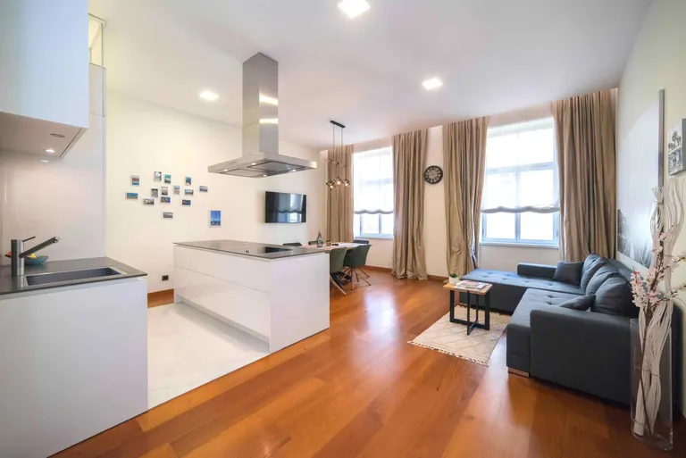 Apartment 76 m² for rent, Zagreb, Centar — 1-bedroom, 2 bathrooms