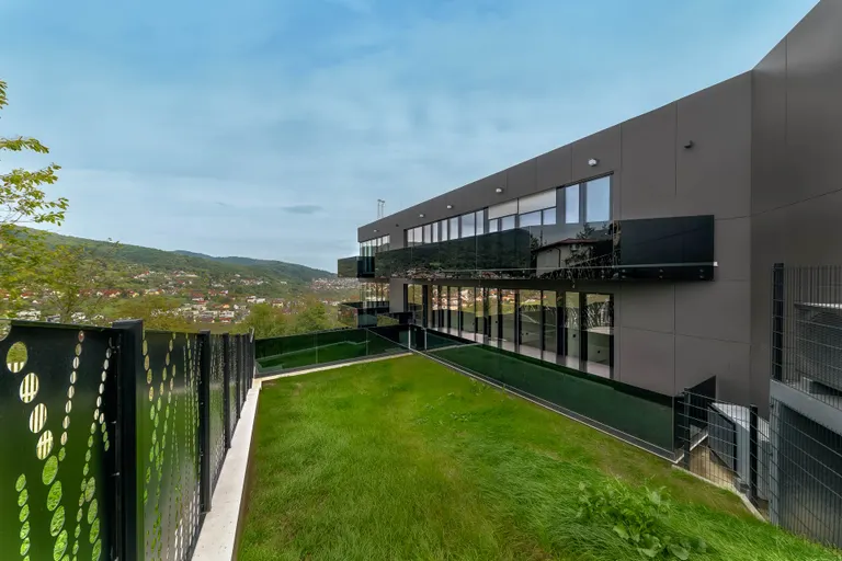 Záhřeb, Šestine - Moderní dvoupodlažní byt v nově postavené vile