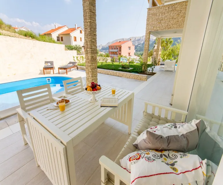 Wyspa Krk, Baška – Dom z basenem