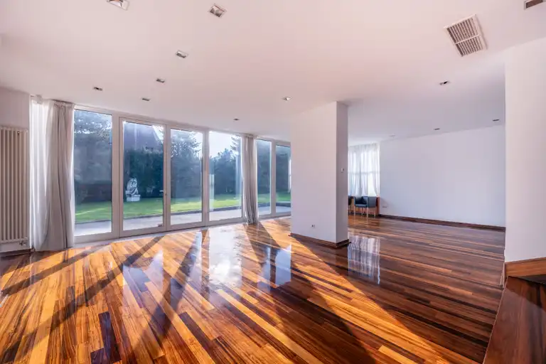 Zagreb, Šestine - Jedinstvena kuća s bazenom i velikim vrtom