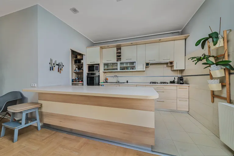 Záhřeb, Gupčeva zvijezda – Moderní čtyřpokojový byt NKP 140 m2