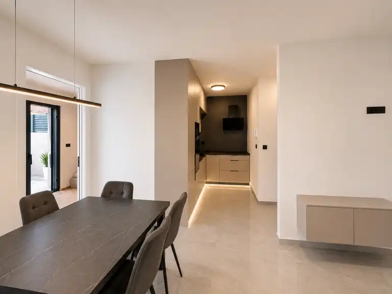 Brodarica, Šibenik 40,25 m², construction neuve, 2 chambres, cour, parking