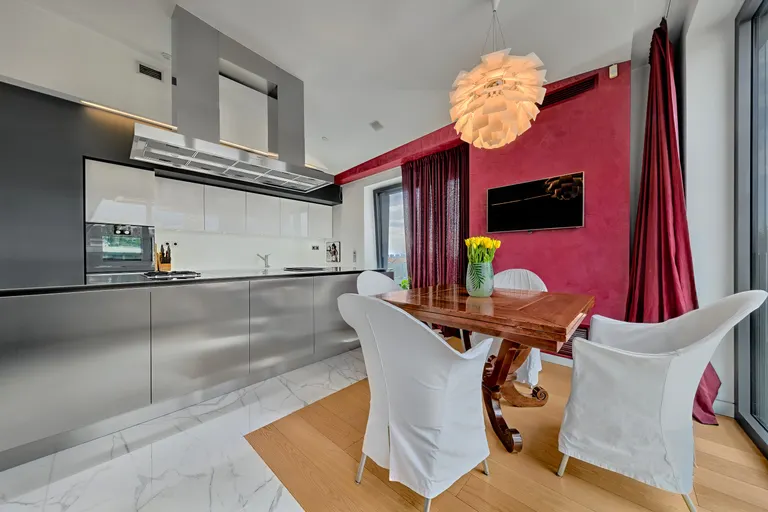 Zagreb, Center Cvjetni – Penthouse - neponovljiva nepremičnina v samem centru Zagreba