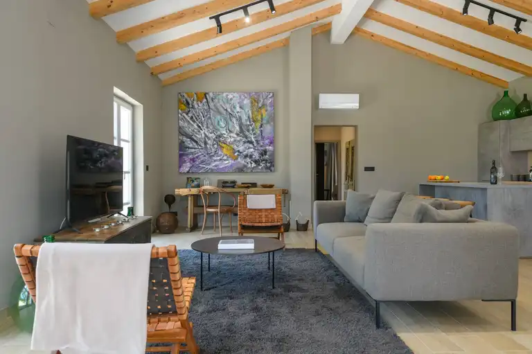 Istria, Kringa - Designer villa for long-term rent