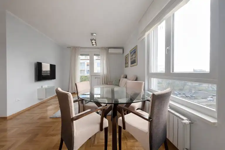 Zagabria, Folnegovićevo naselje - appartamento trilocale con posto auto