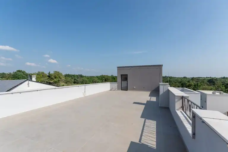 Istra, Vabriga - byt s strešnou terasou