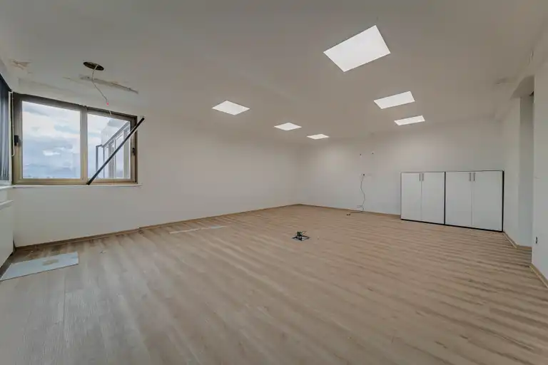 Zagreb, Sveta Nedelja - Business space 1600 m2