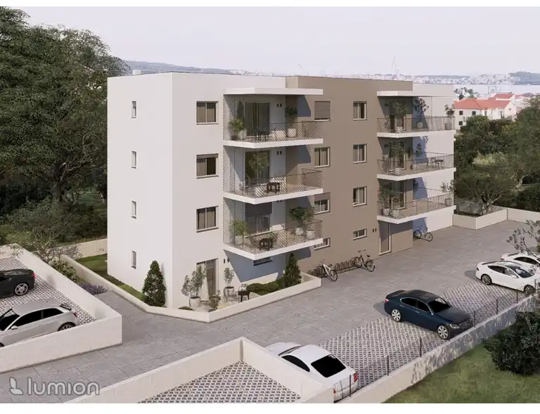 Trogir, Seget Donji - Trosoban stan s pogledom na more