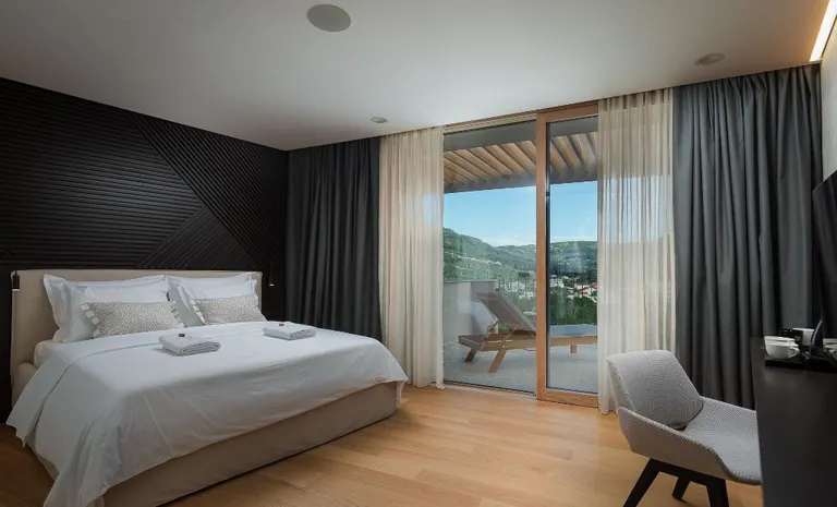 Dubrovník - Elegantná vila moderného dizajnu 394 m2