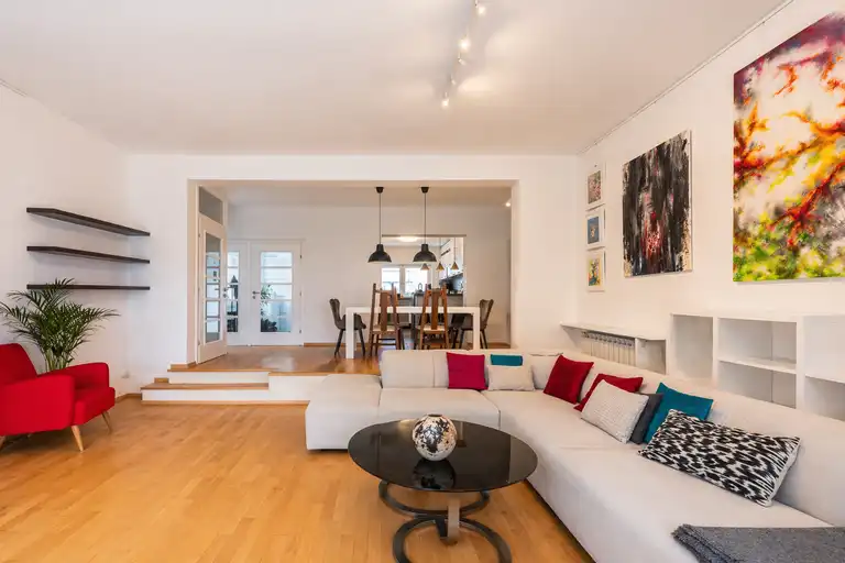 Zagreb, Gračani – obiteljska kuća s pogledom