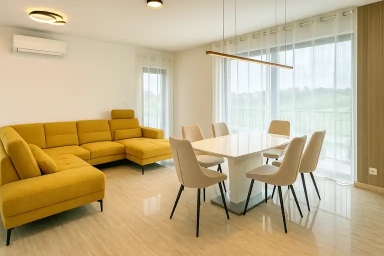 Velika Gorica, Centrum - Nowoczesne czteropokojowe mieszkanie 78 m2