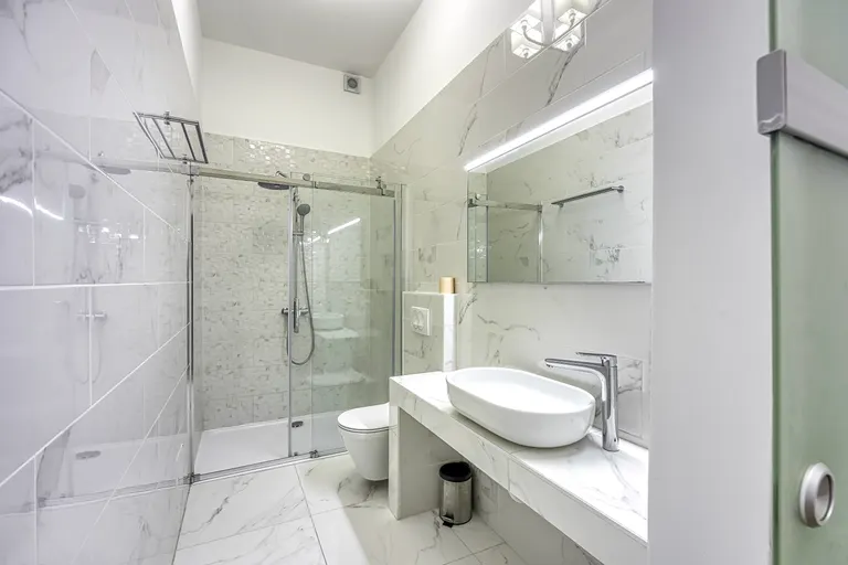 Crikvenica, Centro - Moderno appartamento trilocale in posizione privilegiata 110 m2
