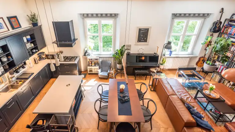 Zagreb, Lower Town – Three-room apartment with a balcony and gallery, 79m2