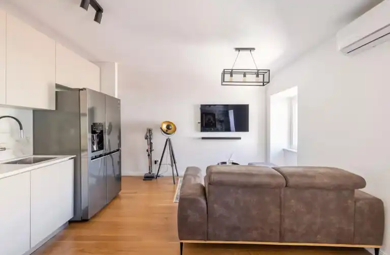 Split, Ville - Appartement en duplex de trois pièces au centre-ville